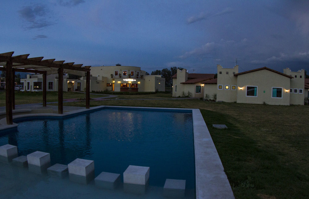 Teoticamp Ξενοδοχείο San Juan Teotihuacán Εξωτερικό φωτογραφία
